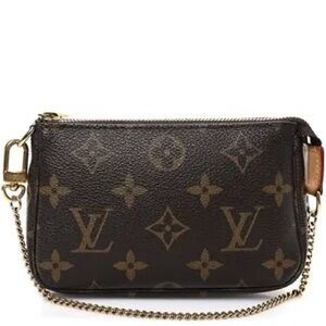 Louis Vuitton Monogram Mini Pochette Accessories